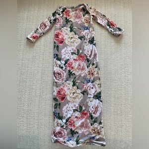 Posh Peanut newborn zippered gown